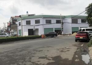 Cho thuê nhà 1 lầu, sàn sd 960m2 góc Hà Huy Giáp Quận 12