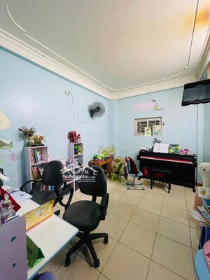 bán nhà đẹp chính chủ dòng tiền cầu giấy, hn. 