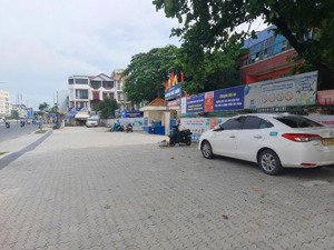 cần bán miếng đất 250m2 hxh ở dương quảng hàm. p5, gò vấp. chỉ nhỉnh 16 tỷ.