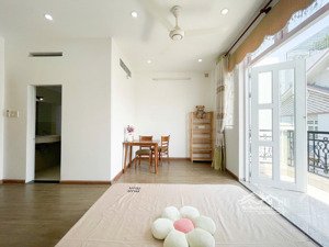 phòng trọ không tính phí dv.full nội thất thang máy cộng hòa ngay lotte mart