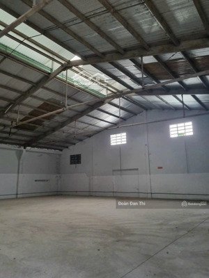 bán nhà xưởng mt đường trịnh đình thảo dt 11x32 giá 42 tỷ tl