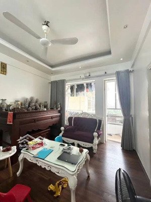 bán căn chung phố cư hoàng đạo thuý, 3 ngủ, diện tích 98m2, tt cầu giấy có 7,5 tỷ.