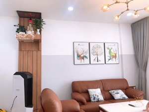 cần bán căn hộ tara trung tâm quận 8, 81m2, 2 pn 2 wc - sổ hồng sẵn đầy đủ nội thất