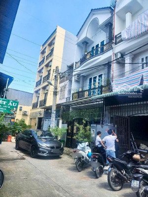 hẻm nhỏ, xe hơi không vào được? căn này hẻm 8m tx13 q12 ôtô quay đầu, sổ riêng, ở ngay!