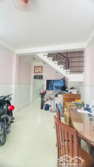 bán nhà văn chung 130m 4 tầng - 21 tỷ - vừa ở vừa kinh doanh