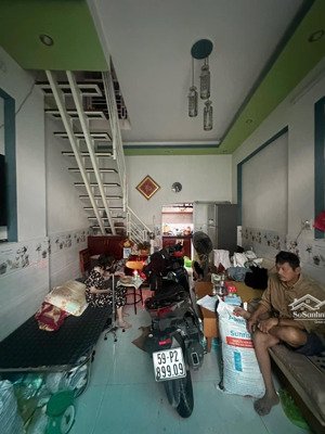 bán nhà khu bảy hiền p11 tân bình. dt: 3m6 x 7m5 trêt lầu