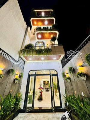 nhà 3 lầu (4x20)m mới xây dựng đường thạnh xuân 22, quận 12