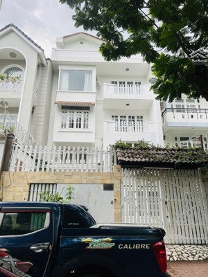 biệt thự 50 đường 1 kdc nam long trần trọng cung, dt8x24.5m, lửng, 3 lầu, 11p, 30ty