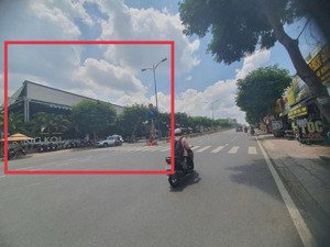 siêu rẻ 130 tr/m2. góc 2mt lê văn việt, quận 9 - 1400m2 - xây cao 20 tầng