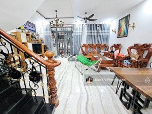 nhà đẹp trung tâm quận 10 ngay vĩnh viễn 53m2 3 tầng 3 phòng ngủ 8.7 tỷ thương lượng