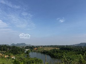 chính chủ gửi bán lô đất 2000 m 200 thổ cư view view núi cực đẹp giá cực rẻ