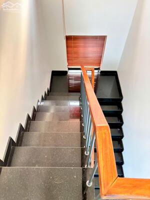 BDS HVL Bán biệt thự đơn lập khu The BCR. Khu dân cư trong lành, cách Vinhome Grand Park 6km.