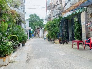 nhà bán hẻm xe hơi - đường tân sơn nhì - quận tân phú - diện tích 60m2 - giá chỉ nhỉnh 5 tỷ.