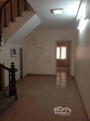 cho thuê nhà liền kề đại mỗ nam từ liêm, hà nội. diện tích 80m², xây 4 tầng, mặt tiền 5m