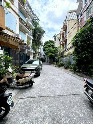 bán nhà phố đội cấn 84m tòa 9 tầng dòng tiền 1,9 tỷ/năm mặt ngõ ô tô tránh phân lô 36,5 tỷ (ctl)