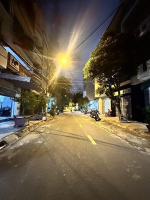 nhà đẹp 4 tầng sổ a4 hxh 12m có lề thông khắp ngã 48m2 giá 9,2 tỷ