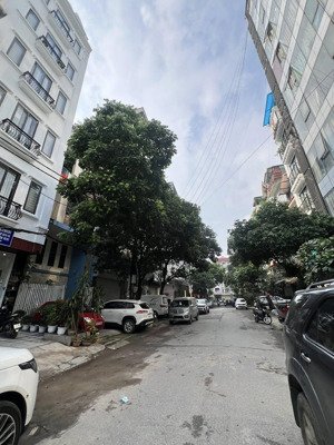 hiếm! chính chủ bán đất 111m phố cầu giấy mặt tiền đẹp ngõ ô tô thông xây gì cũng đẹp lh 
