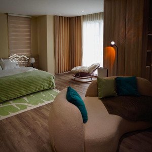 bán khách sạn 10 tầng phương mai vị trí độc tôn lô góc hiếm trong tầm giá chỉ 23 tỷ