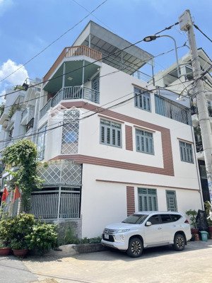 bán nhà góc 2 mặt tiền thạnh lộc hà huy giáp quận 12