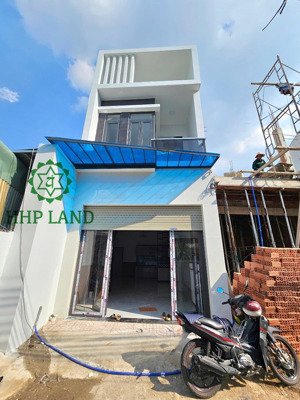 bán nhà 1 trệt 1 lầu 3 phòng ngủ gần đường văn hoa vila, phường thống nhất ( cũ ) nhà mới đẹp