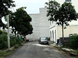 thanh lý đất ngân hàng ngộp- giảm chào khẩn cấp 50 triệu lô đất đẹp vuông như tờ a4.