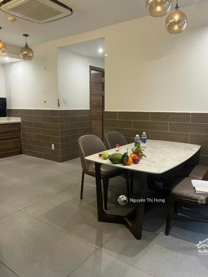 bán penthuose sân vườn belleza q7-84m2,3pn,2wc+nội thất( sân vườn 60m2 )giá : 5.3 tỷ .