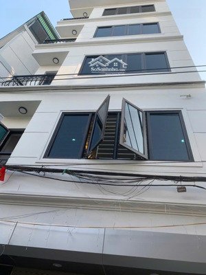 lk chợ nhổn - đh công nghiệp - lô góc nhà 5t mới xây - ô tô tránh - 5 tỷ