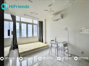 dọn vào ở ngay phòng studio 22m2 - cửa sổ trời siêu mới - tiện nghi như ảnh - gần ga sài gòn quận 3