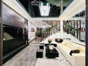 bán nhà lô góc phố 8/3, ngõ thông, ô tô qua nhà, kinh doanh, full nội thất 40m2 * 5t