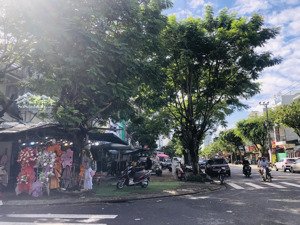 chủ nợ bank cần ra đi nhanh căn đất đường lê thanh nghị đối diện chợ hoà cường bắc, nơi kinh doanh.