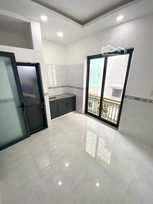 cho thuê studio ban công đầy đủ tiện nghi tại bình thạnh, 4,3 triệu, 20 m2