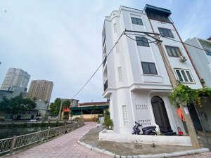 siêu phẩm độc nhất 35m2 5 tầng thang máy river side mậu lương giá 6,8 tỷ.