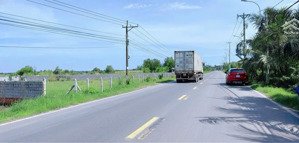 chính chủ kẹt tiền bán gấp lô đất mặt tiền tỉnh lộ 7 đường nhựa 30m dt 6x30, shr, thổ nền cao