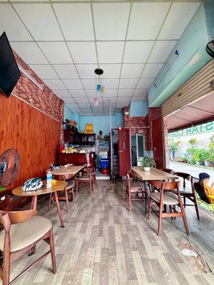 góc 2 mt lê thúc hoạch tân phú 29,5m2 đúc 1 lầu chỉ 4.35 tỷ