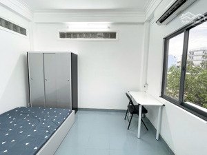 cho thuê phòng tách bếp, máy giặt riêng ngay võ oanh gần gtvt,hutech, ngã tư hàng xanh,q1 q2