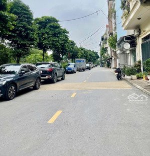 bán đất tđc thạch bàn 75 m mặt tiền 5 m phân lô vỉa hè ô tô tránh giá đầu tư