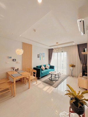 cho thuê căn 2 ngủ green bay full nội thất cao cấp chỉ việc sách vali vào ở giá rẻ ở ngay