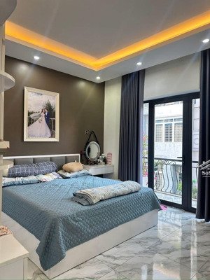 bán nhà mặt phố đào đô thượng lý, hồng bàng 40m, 4 tầng, giá 5,5 tỷ