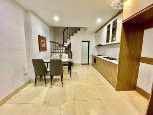 bán nhà gần bến xe yên nghĩa. tặng full nội thất đẹp. oto 4 chỗ đỗ cửa