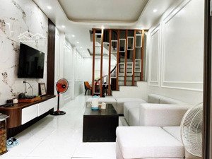 bán nr đa sỹ, 6 tỷ, 31.4m2, 3pn, 3wc, 4 tầng, mặt tiền 4.94m, hà đông, hn hàng hot