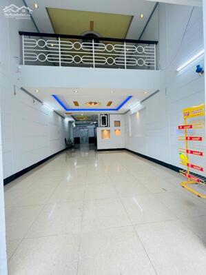 CHO THUÊ NHÀ TRỆT 1 LỬNG 2 LẦU – TRỤC CHÍNH KDC HƯNG PHÚ, CẦN THƠ | GIÁ 14 TRIỆU/THÁNG