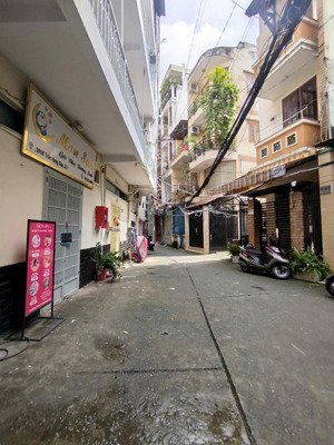 sát mặt tiền! trần hưng đạo,cầu kho,quận 1 - dt 73.1m - 4 tầng giá 14 tỷ!