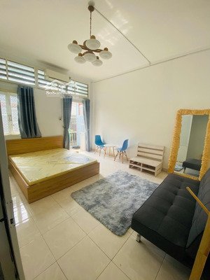 cho thuê căn 3pn không giới hạn người ở ngay phan xích long, phú nhuận full nội thất, tách bếp