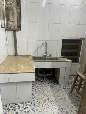 Cần cho thuê nhà Phố Ngọc Hồi, Hoàng Mai 3 tầng x 30m2, 2 ngủ, 2 vệ sinh, 8.5 Triệu