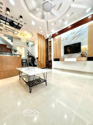 bán nhà đẹp về ở ngay quang trung 30m², 3pn, 3wc giá nhỉnh 3tỷ tặng full nội thất xịn, p10 gò vấp