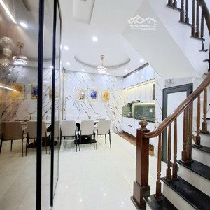 trương định, mặt ngõ thông - ô tô vào nhà - kinh doanh -nhà 2 thoáng trước sau.
diện tích 63m2 giá