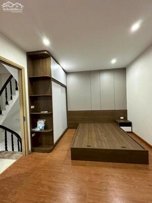 Bán nhà riêng 41m2 còn mới ở  Ngõ Quan Thổ 1, phố Tôn Đức Thắng.