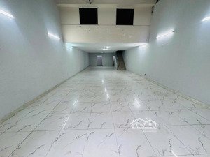 cho thuê nhà đẹp trệt + lửng 6x20m khu dân cư trung sơn gần cầu him lam q7, giá tốt 28 triệu/tháng