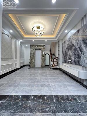 Bán Nhà Giáp Bát- Hoàng Mai,DT 50M2 ,Gia Hơn 14 Tỷ ,Lo Góc, Thang máy