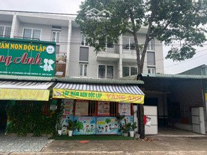 bán nhà 1 trệt 2 lầu diện tích đất 150 mét vuông diện tích sàn 350 mét vuông